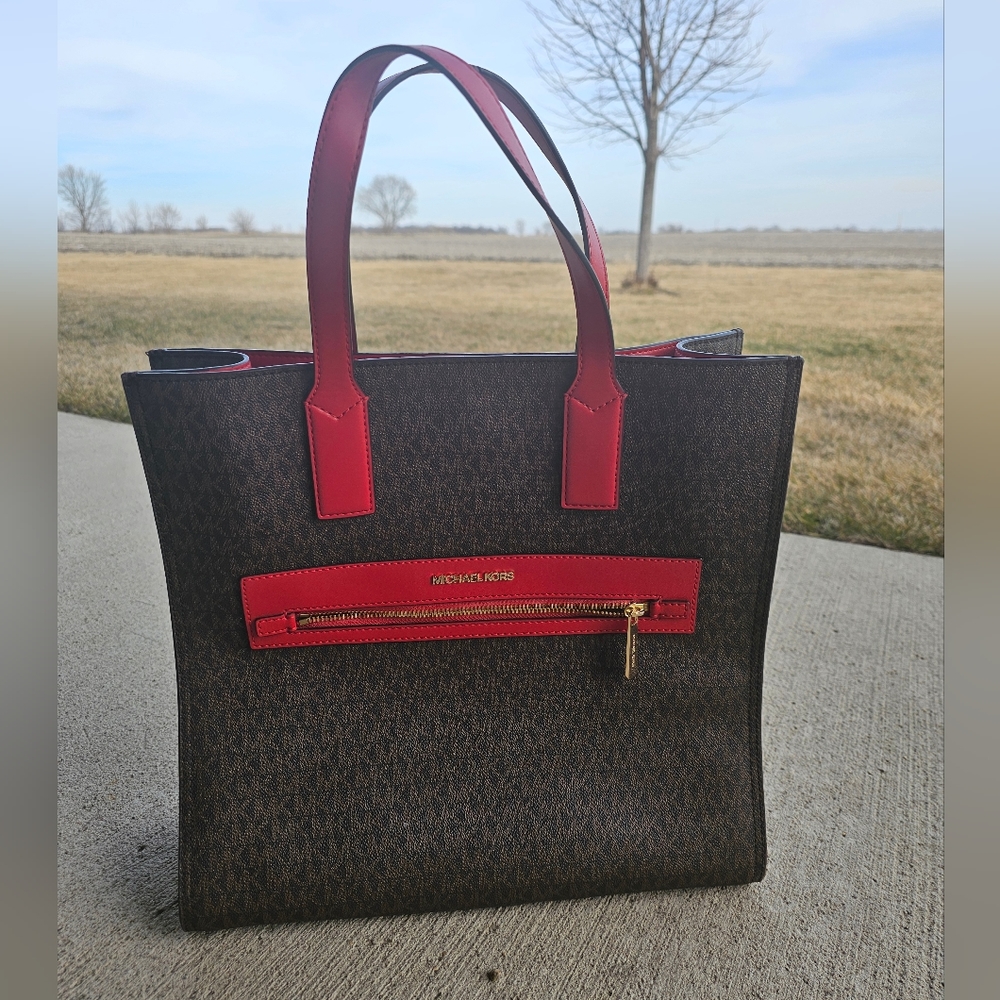 Michael Kors tote